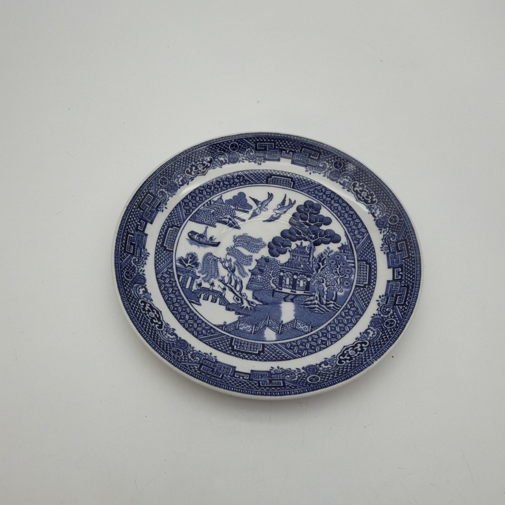 Johnson Bros England Blue Willow Style Scenic Transferware Plate Blue White